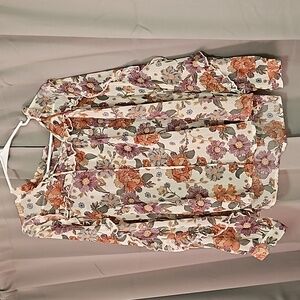 Floral top